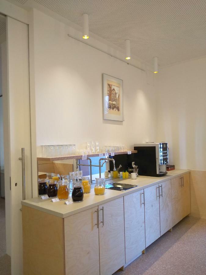 Haus Mobene - Hotel Garni Graz Bagian luar foto